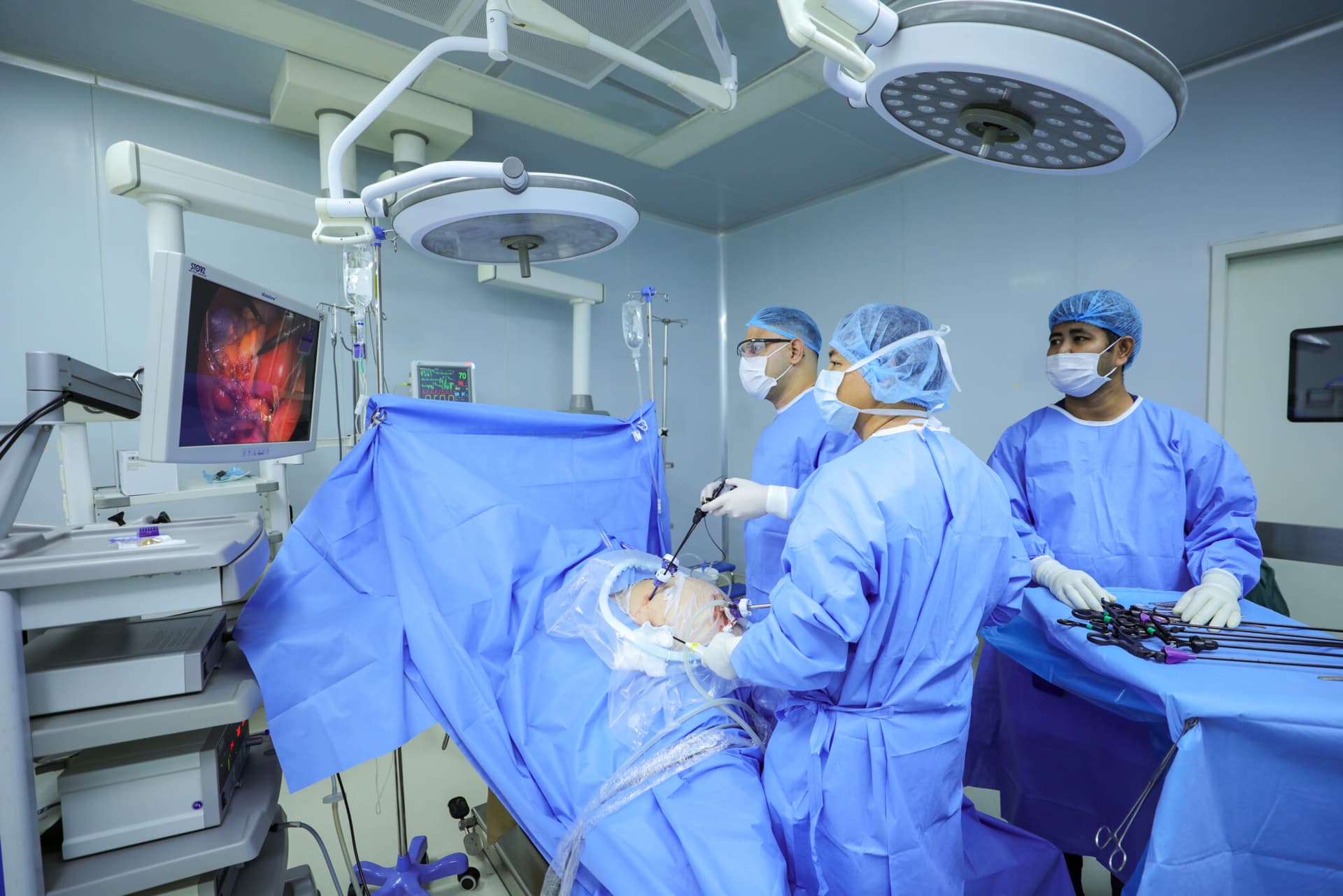Hospital for low-cost surgery, short hospital stays, and modern technology